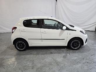 Peugeot 108 1.0 e-VTi Blue Lion picture 8