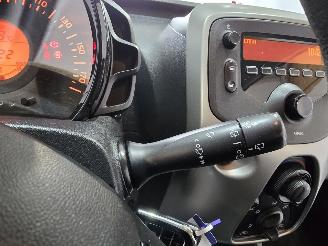 Peugeot 108 1.0 e-VTi Blue Lion picture 26