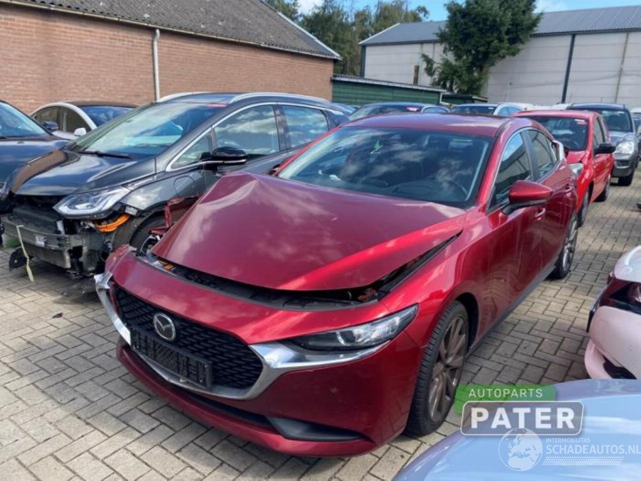 Mazda 3 3 (BP), Sedan, 2018 2.0 SkyActiv-G 122 M Hybrid 16V