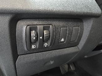 Renault Mégane 1.5 dCi Expression picture 26