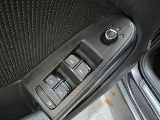 Audi A4 Avant 2.0 TFSI Pro Line S picture 18