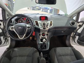 Ford Fiesta 1.6 TDCi Titanium picture 22