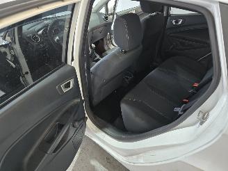 Ford Fiesta 1.6 TDCi Titanium picture 18