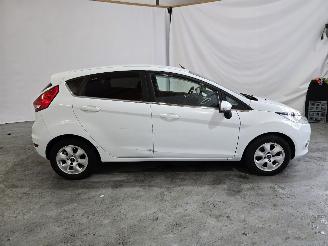 Ford Fiesta 1.6 TDCi Titanium picture 8