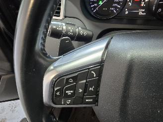 Land Rover Discovery Sport 2.0 TD4 HSE picture 32