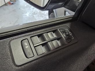 Land Rover Discovery Sport 2.0 TD4 HSE picture 26