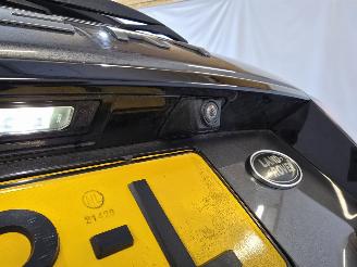 Land Rover Discovery Sport 2.0 TD4 HSE picture 21