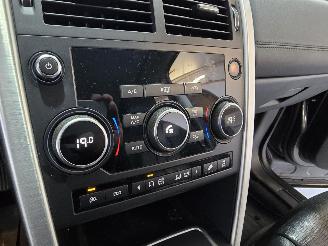 Land Rover Discovery Sport 2.0 TD4 HSE picture 36