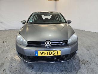 Volkswagen Golf 1.2 TSI Comfl. BlueM picture 2