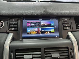 Land Rover Discovery Sport 2.0 TD4 HSE picture 30