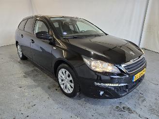 Avarii autoturisme Peugeot 308 1.2 PureTech Style 2016/8