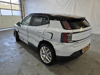 Volvo EX30 Single Motor Extended Range Ultra 69 kWh picture 5