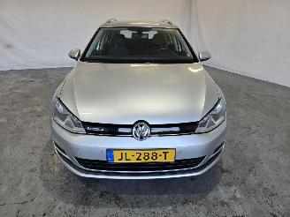 Volkswagen Golf Variant 1.0 TSI Connected Series picture 2