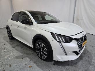 krockskadad bil auto Peugeot e-208 EV Active 50 kWh 2022/4