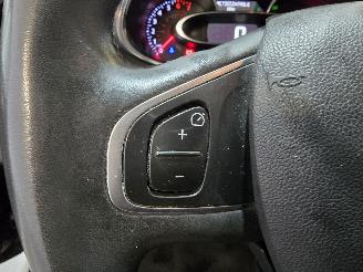 Renault Clio 0.9 TCe Limited picture 27