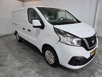 uszkodzony samochody ciężarowe Nissan NV300 1.6 dCi L1H1 Optima 2018/2