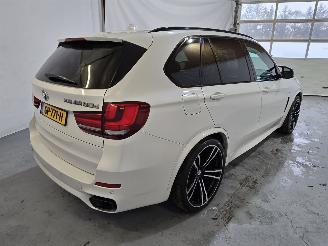 BMW X5 M50D picture 7