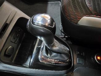 Renault Captur 1.2 TCe Helly Hansen picture 34