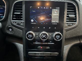 Renault Mégane 1.6 E-Tech Plug-In Hybrid 160 Equilibre picture 35