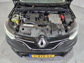 Renault Mégane 1.6 E-Tech Plug-In Hybrid 160 Equilibre picture 14