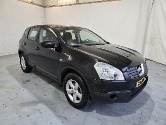 Damaged car Nissan Qashqai 1.6 Acenta 2008/8
