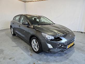 Auto incidentate Ford Focus 1.0 EcoBoost Hybrid Trend Edition Business 2022/2