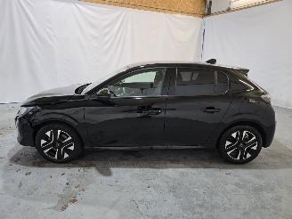 Peugeot 208 1.2 PureTech 100 Allure picture 4