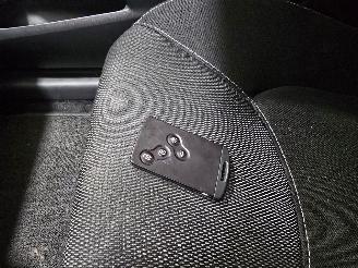 Renault Clio 1.5 dCi ECO Expression picture 37