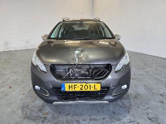 Peugeot 2008 1.2 PureTech Blue Lease Executive picture 2