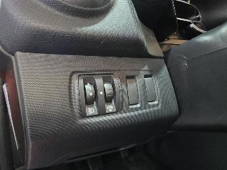 Renault Clio 0.9 TCe Expression picture 26