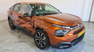 Schadeauto Citroën E-C4 Feel 50 kWh 2023/2