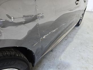 Peugeot 208 1.2 PureTech Allure Pack picture 10