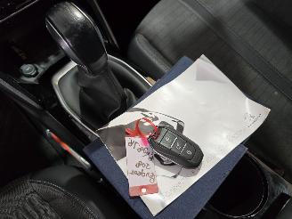 Peugeot 208 1.2 PureTech Allure Pack picture 34