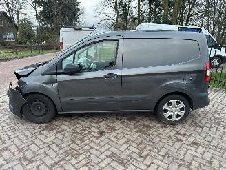 Ford Transit Courier Van 1.5 TDCI Trend Duratorq S&S 75 Pk picture 8