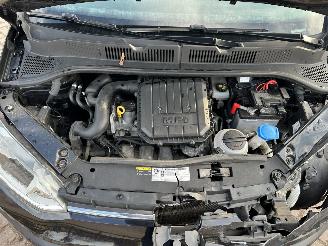 Volkswagen Up! 1.0 BMT move up! picture 13