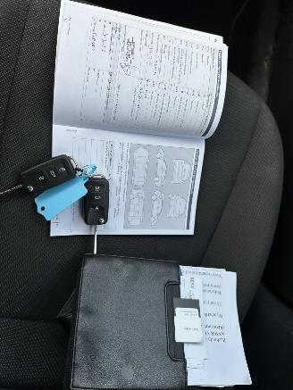 Volkswagen Up! 1.0 BMT move up! picture 11