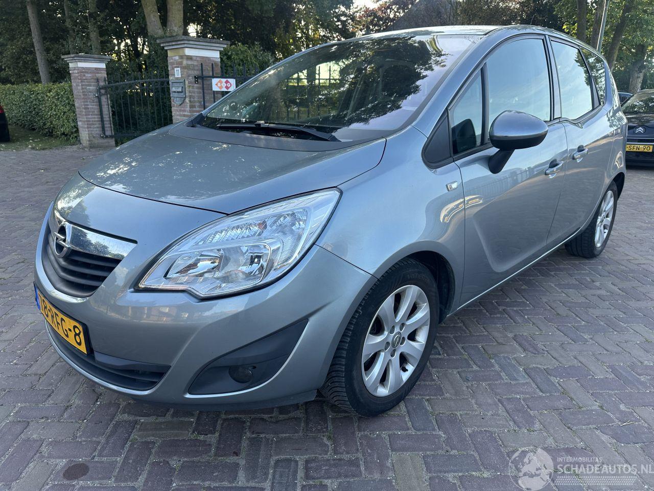 Opel Meriva 1.4 Turbo Edition
