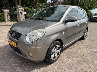 Auto incidentate Kia Picanto 1.0 Seven 2010/1