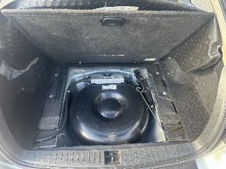 Subaru Legacy Touring Wagon 2.0 AWD picture 10