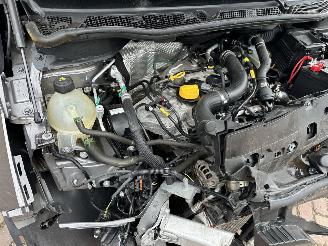 Renault Captur 0.9 TCe Intens picture 13