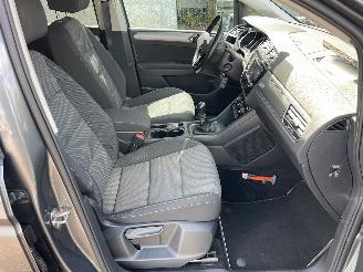 Volkswagen Touran 1.2tsi clima/navi/pdc v+a picture 5