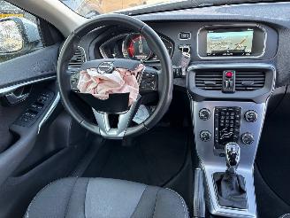 Volvo V-40 D2 2.0 clima/navi/velgen picture 7