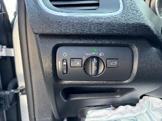 Volvo V-40 D2 2.0 clima/navi/velgen picture 16