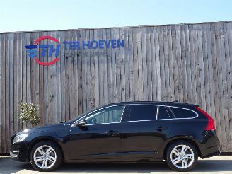 ojeté vozy osobní automobily Volvo V-60 2.4 D6 Twin Engine Hybride Momemtum Klima Navi 162KW Euro 6 2015/12