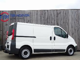 Renault Trafic 2.5 DCi L1H1 Klima 2-Persoons AHK 84KW Euro 4 picture 3