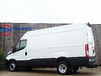 Iveco Daily 35-140 2.3 HPi L2H2 Klima Automaat Trekhaak 100KW Euro 6 picture 2