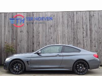 Damaged car BMW 4-serie 435d X-Drive M-Pakket! Airco Navi Cruise Trekhaak 230KW Euro 6 2014/4