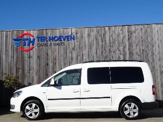 skadebil auto Volkswagen Caddy maxi 1.6 TDi Rolstoel! Airco Cruise Stoelverwarming 75KW Euro 5 2011/9