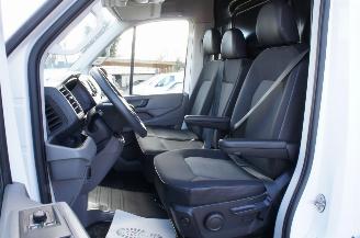 Volkswagen Crafter 2.0 TDi Maxi Airco 3-Persoons Apple Carplay 103KW Euro 6 picture 9