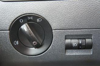 Volkswagen Transporter T5 2.0 TDi L1H1 Dubbel Cabine Daktent! Trekhaak 75KW Euro 5 picture 18